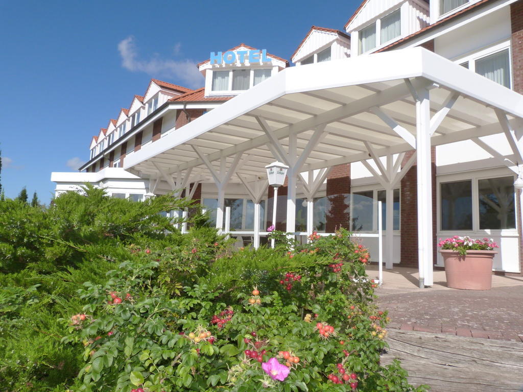 Hotel Trebeltal Demmin Buitenkant foto